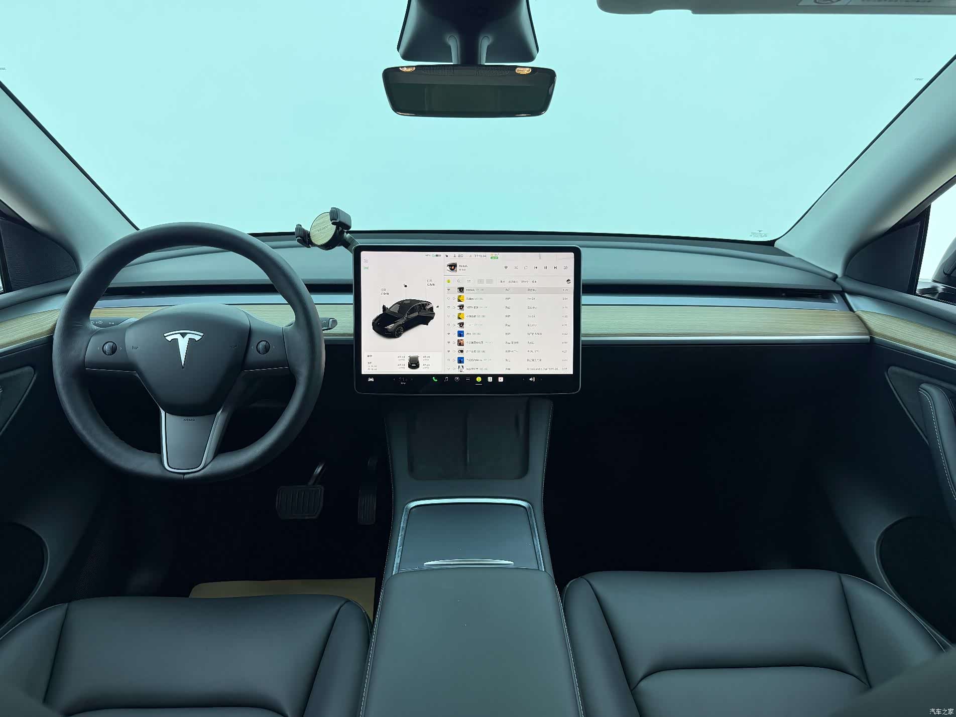 Tesla Model Y, 2021 8