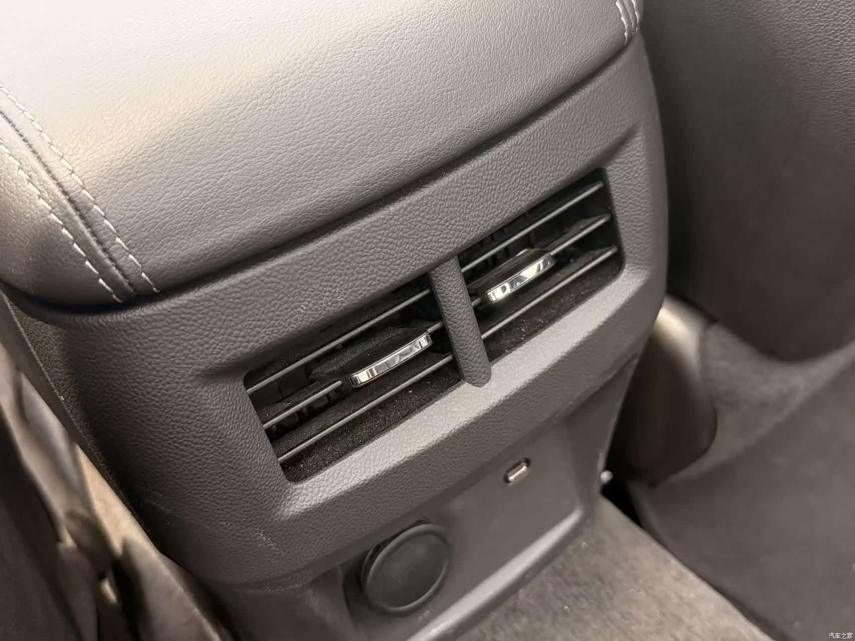 Cadillac CT5, 2026 17