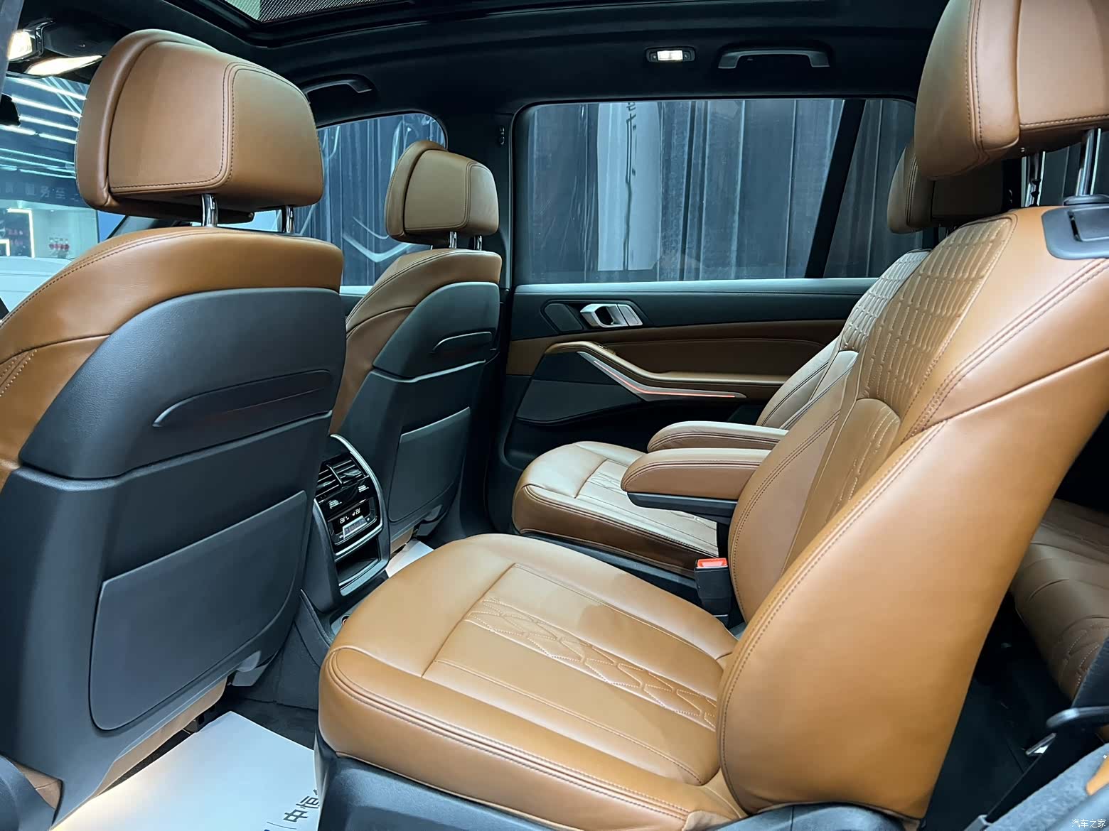 BMW X7, 2021 9