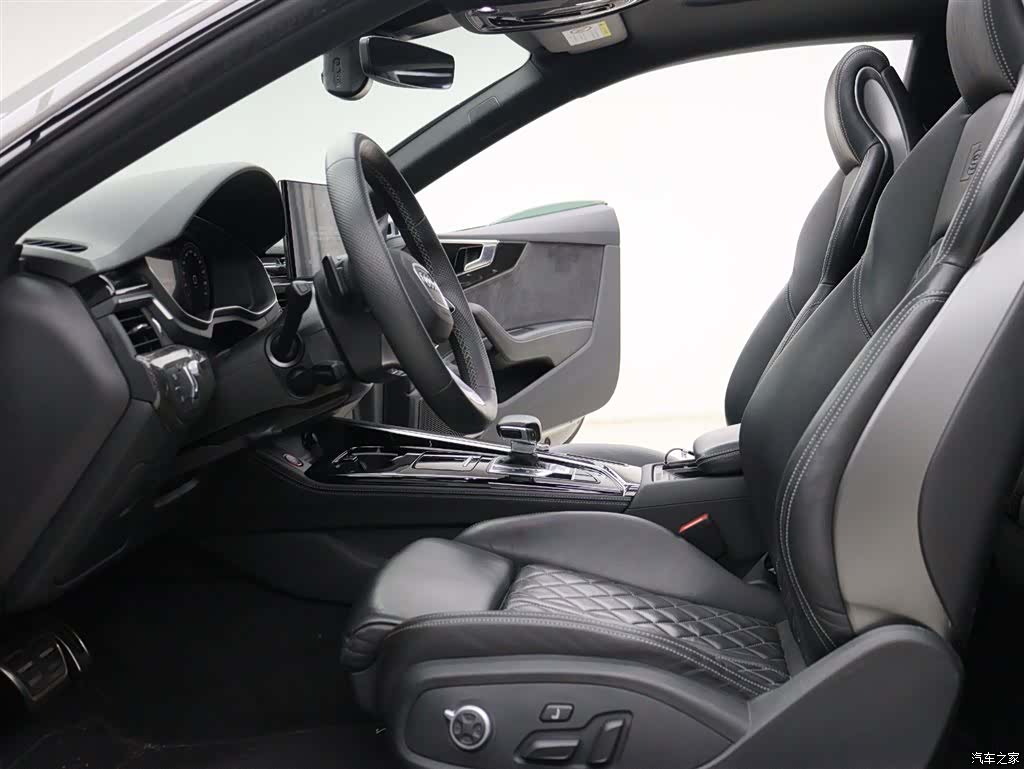 Audi S5, 2022 2