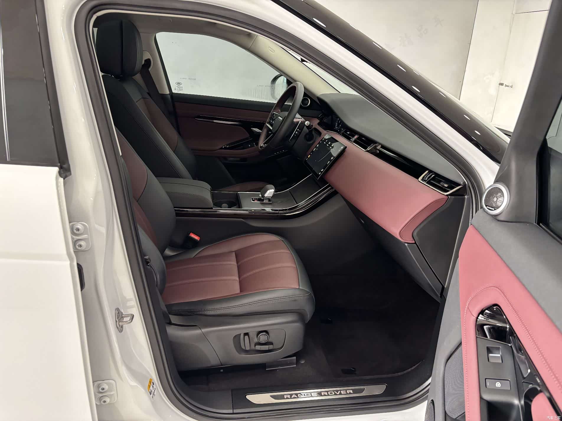Land Rover Range Rover, 2024 26
