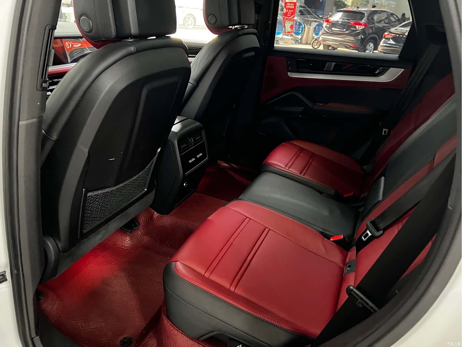 Porsche Cayenne, 2023 19
