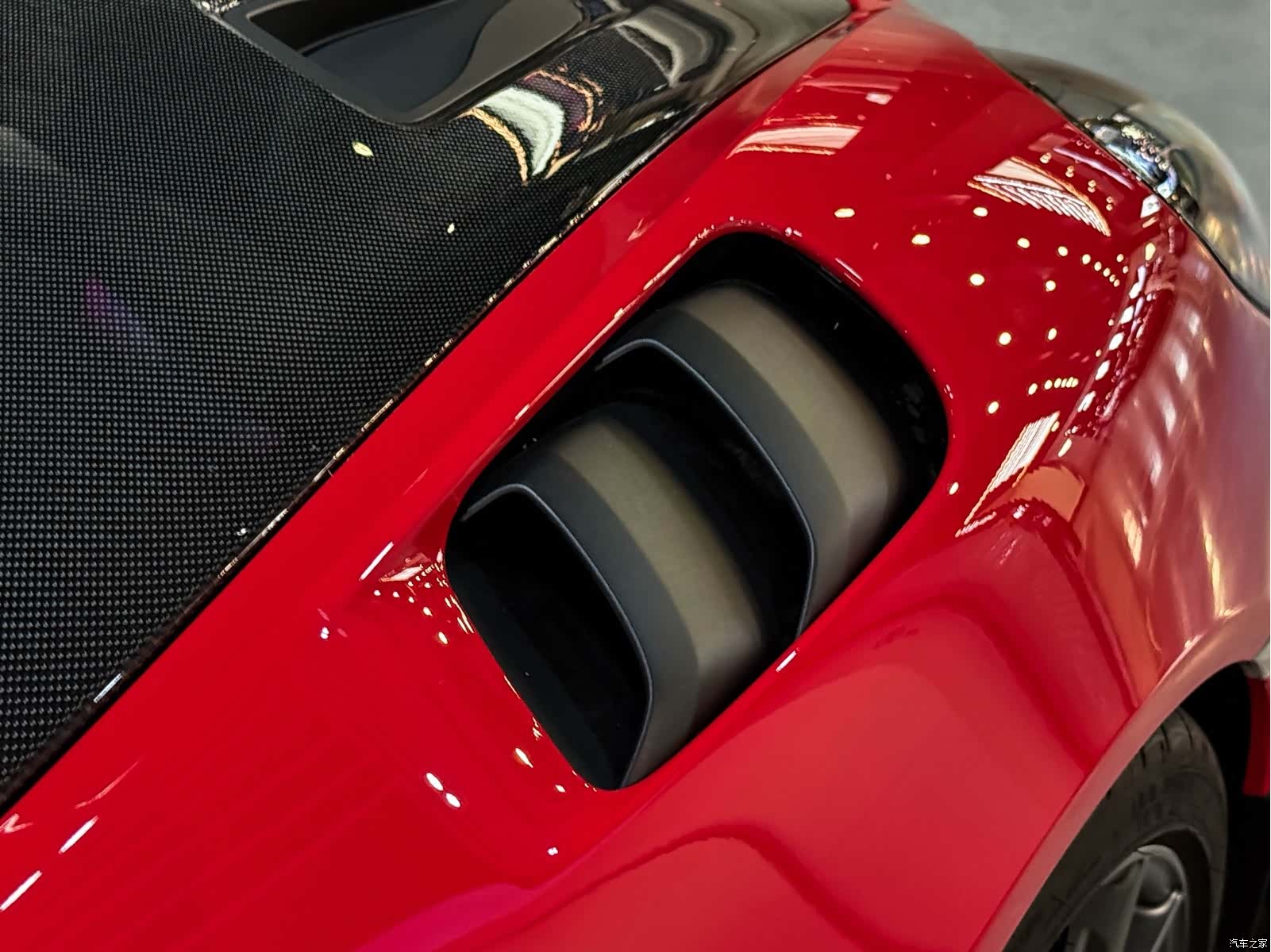 Porsche Cayman, 2024 6