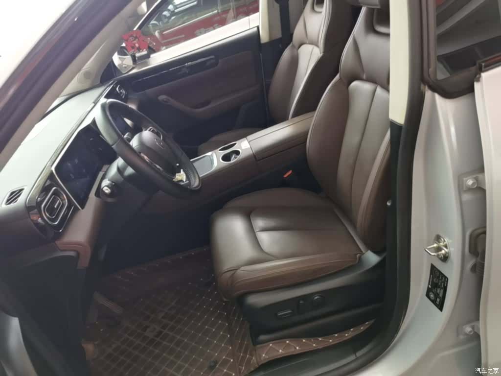 Leapmotor C11, 2024 15