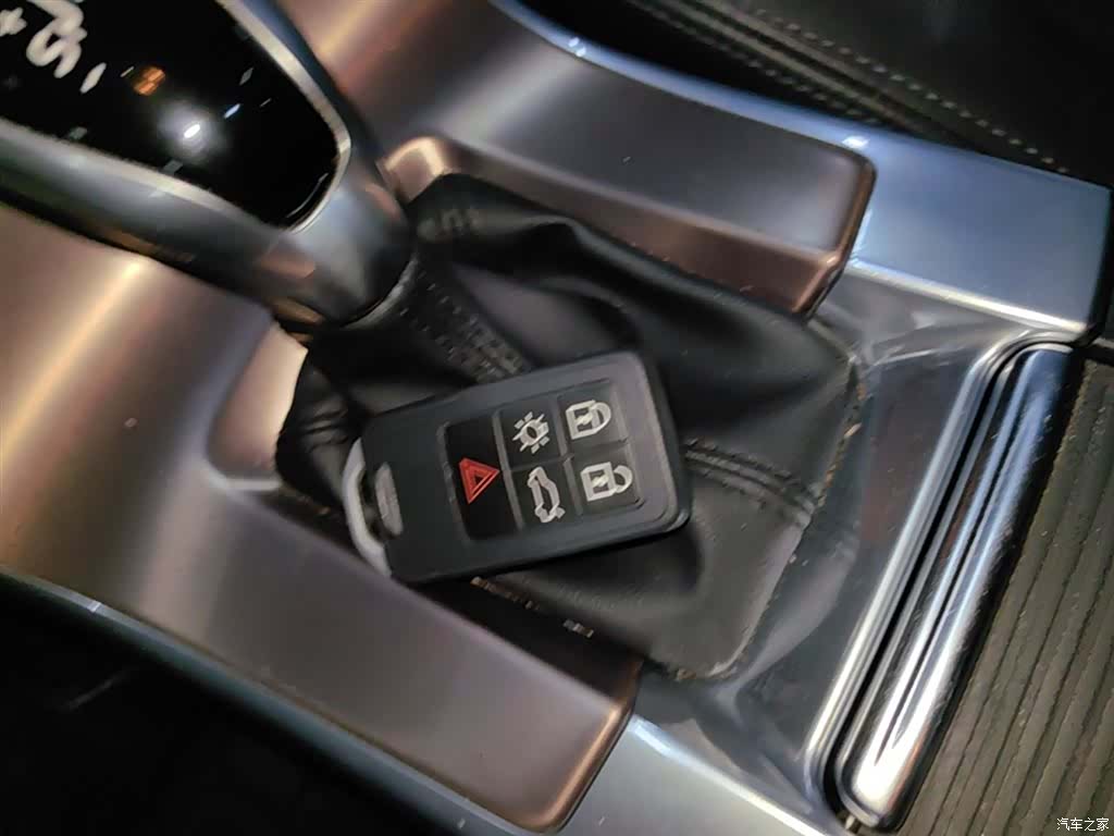 Volvo XC60, 2017 9