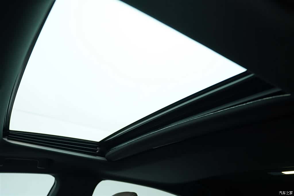 Lexus ES, 2026 12