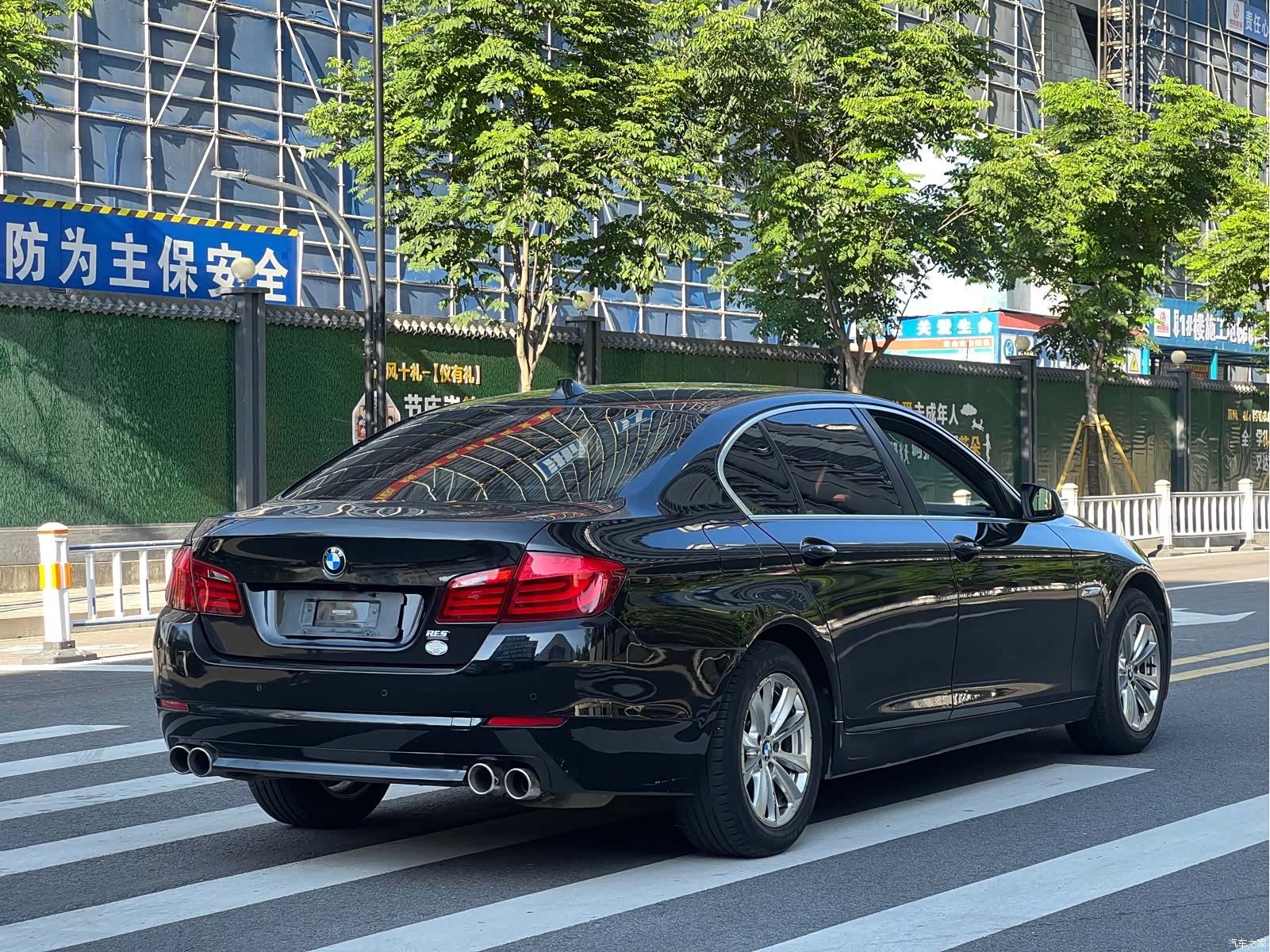 BMW 5 Series, 2011 8