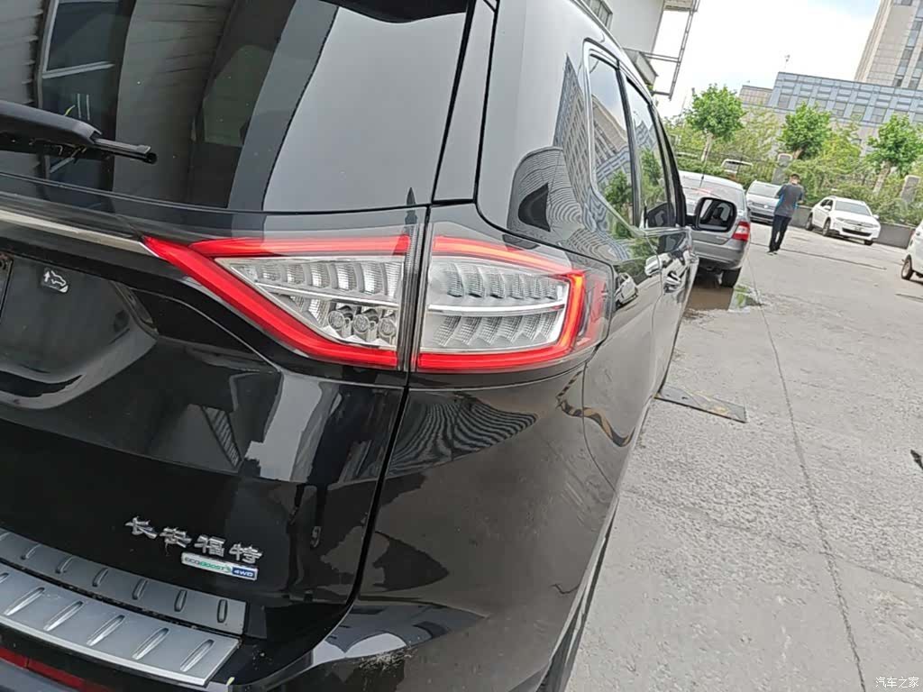 Ford Edge, 2017 8
