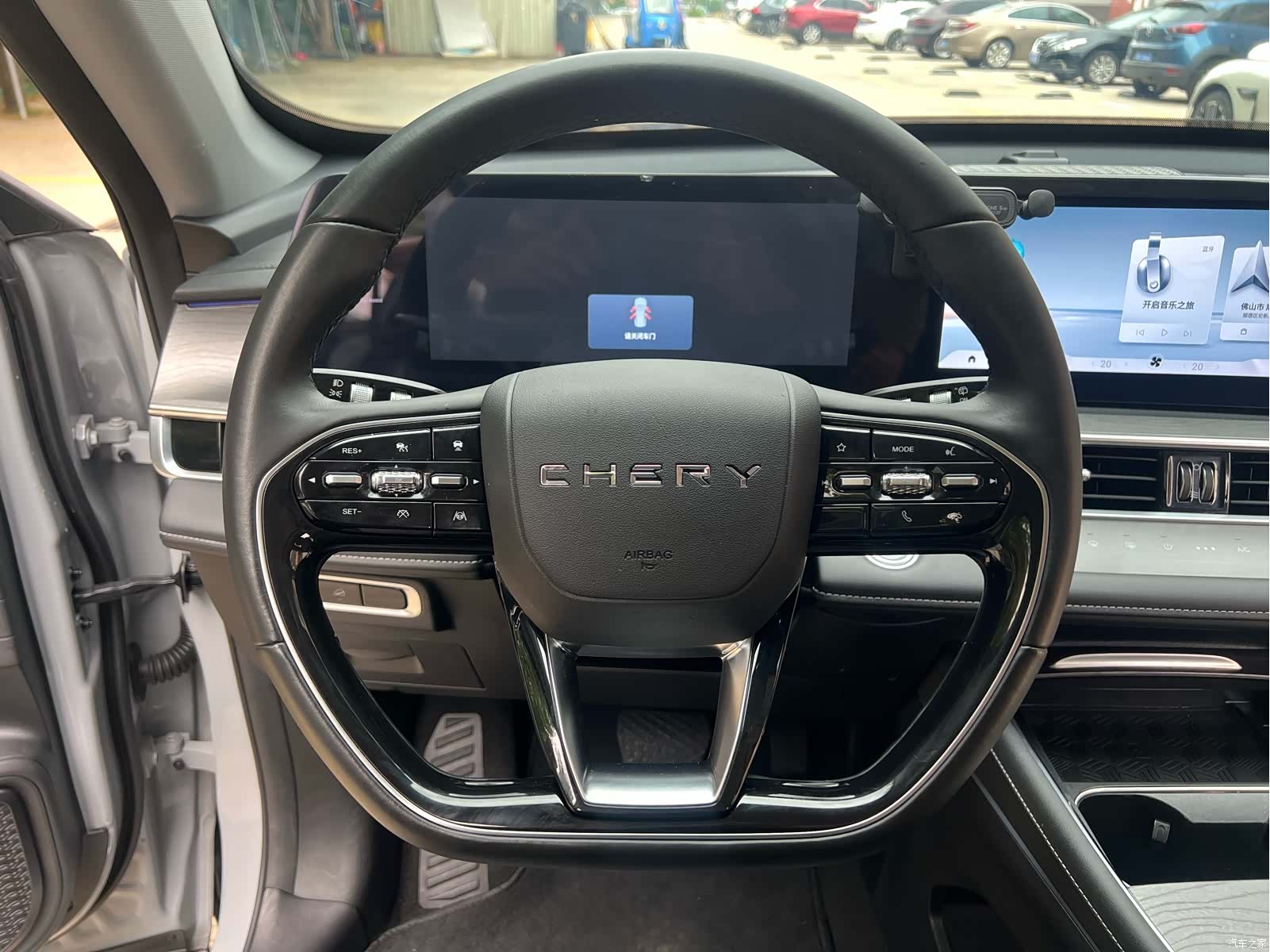 Chery Tiggo 8, 2023 12