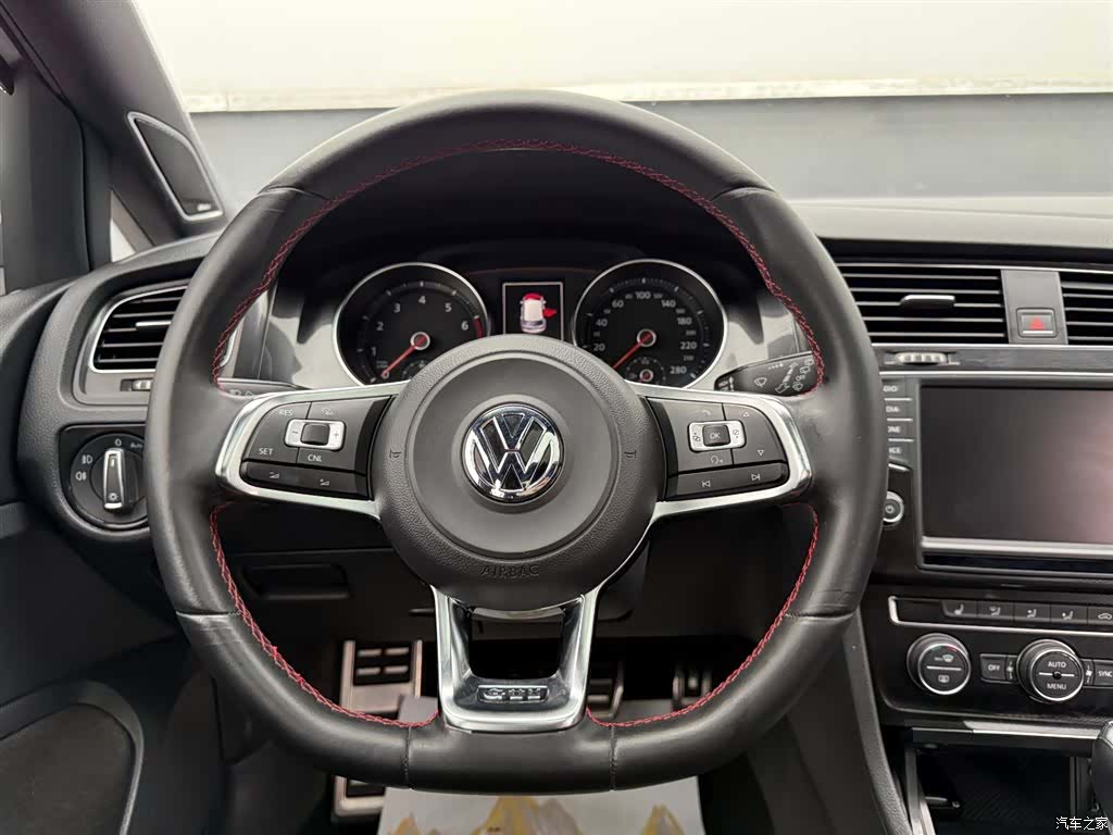 Volkswagen Golf, 2016 30