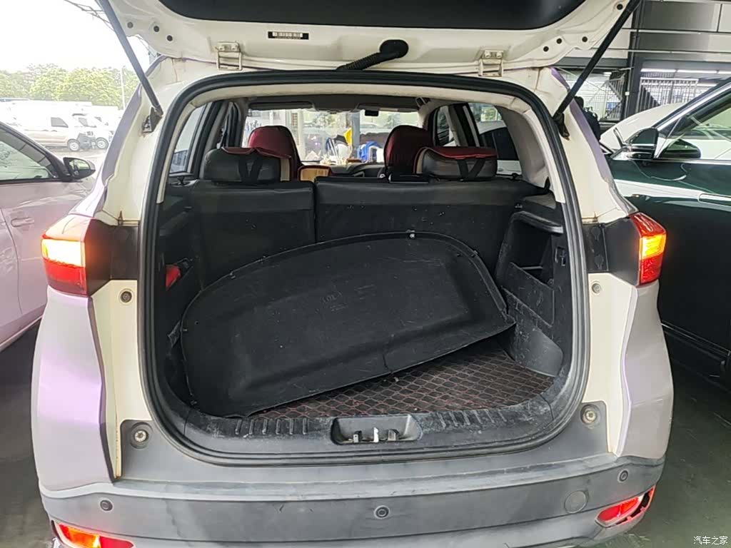 Changan CS15, 2017 15