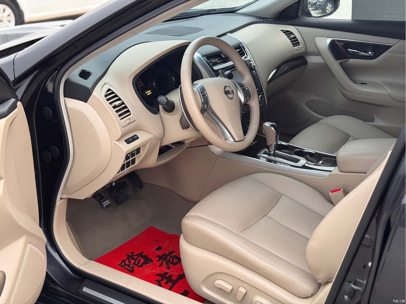Nissan Teana, 2014 4