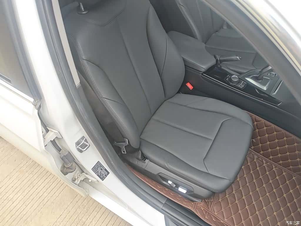 BMW 3 Series, 2016 25