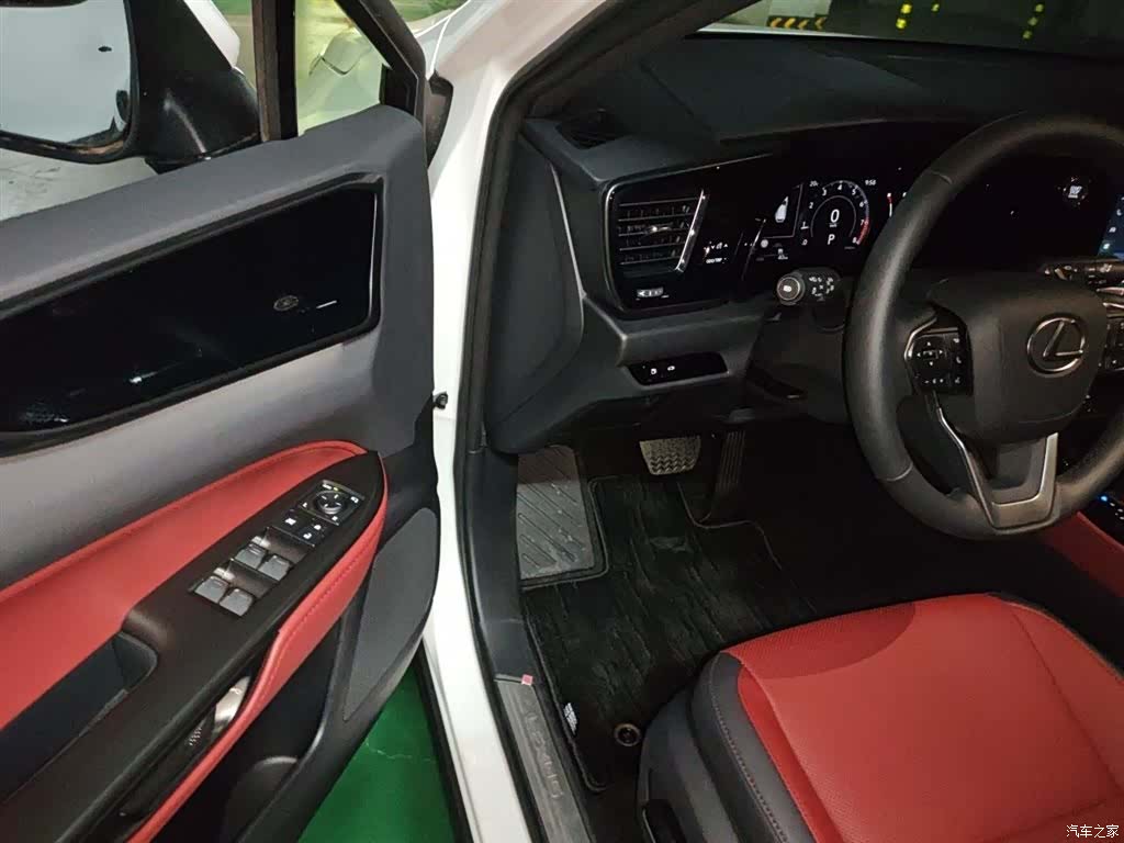 Lexus NX, 2026 17