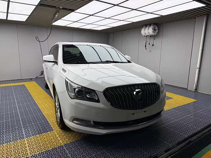 Buick LaCrosse 2013 2.4L SIDI jing ying Комфорт