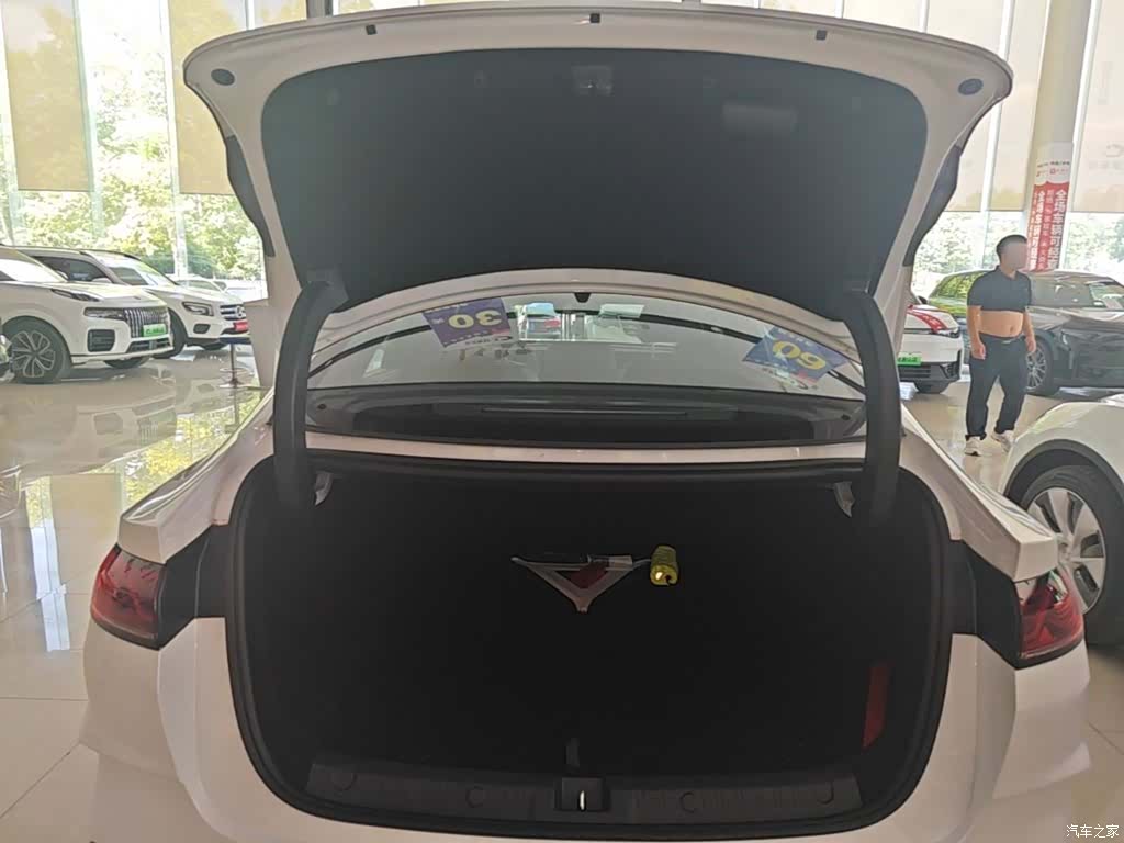 BYD Qin, 2026 19
