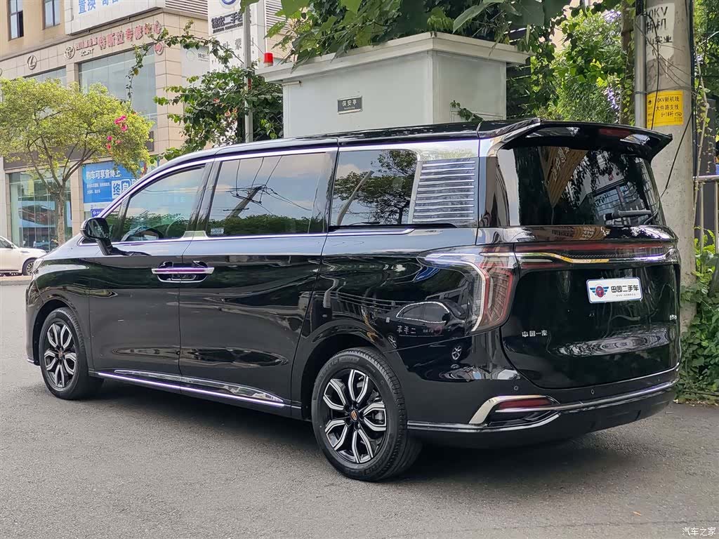 Hongqi HQ9, 2023 4