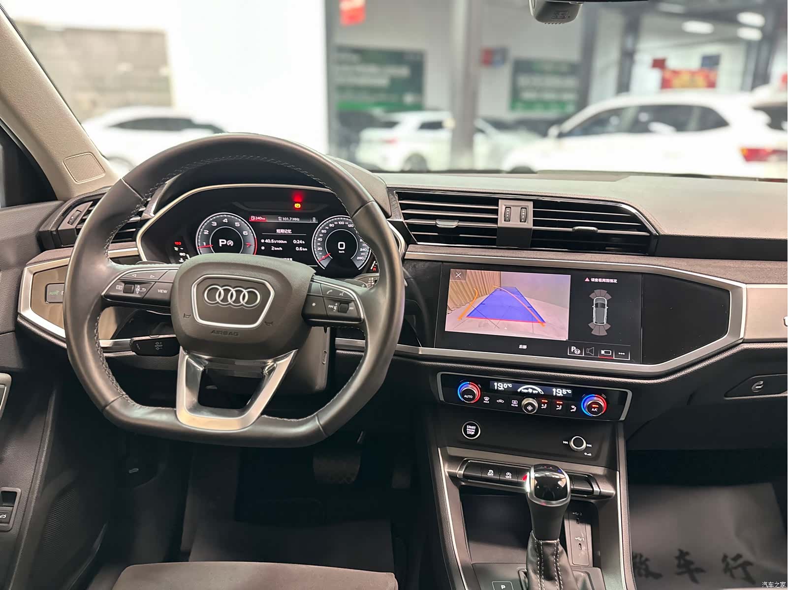 Audi Q3, 2022 21