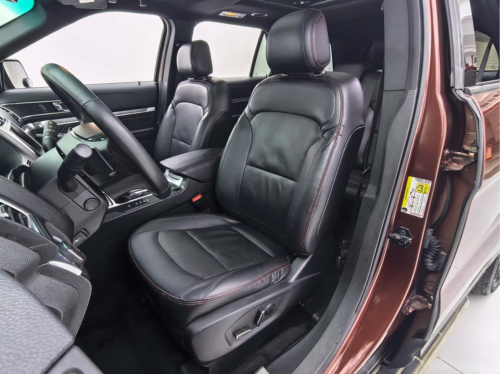 Ford Explorer, 2016 4