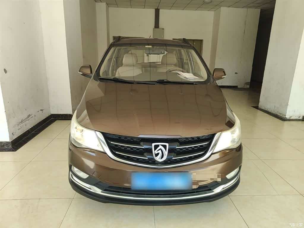 Wuling 730, 2016 3