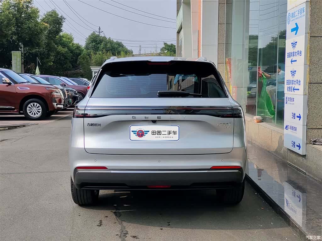 Geely 7, 2025 все фото
