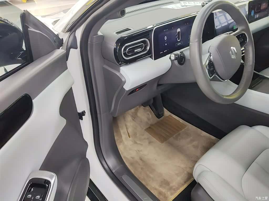 Leapmotor C01, 2023 16