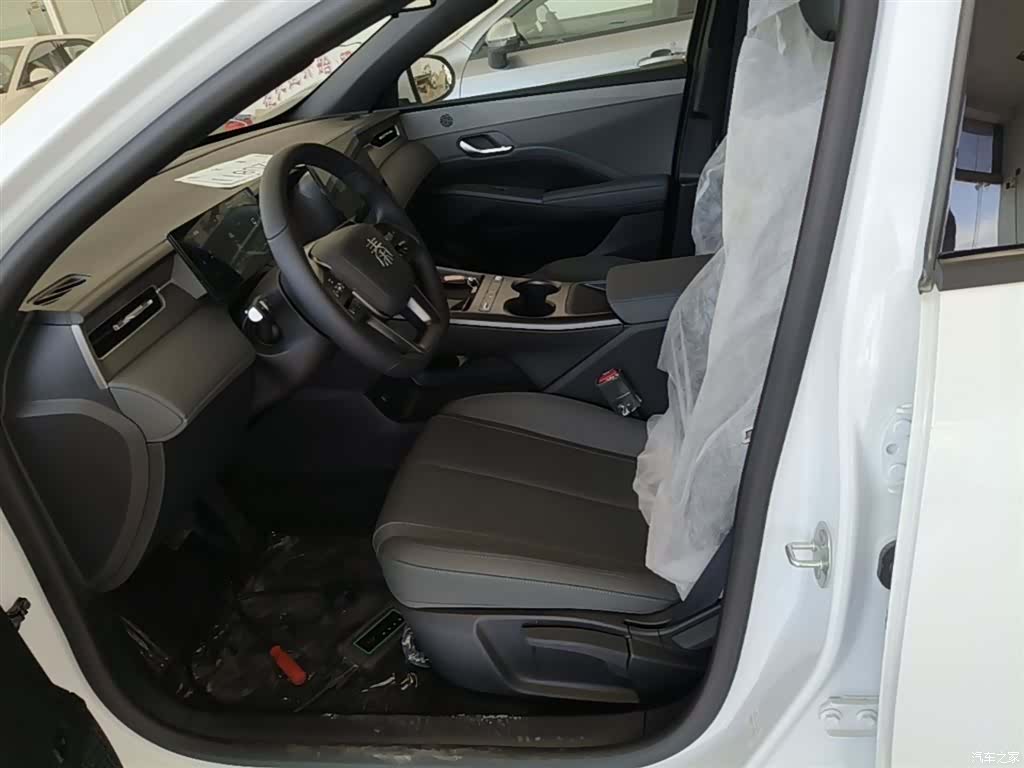 BYD Qin, 2026 15