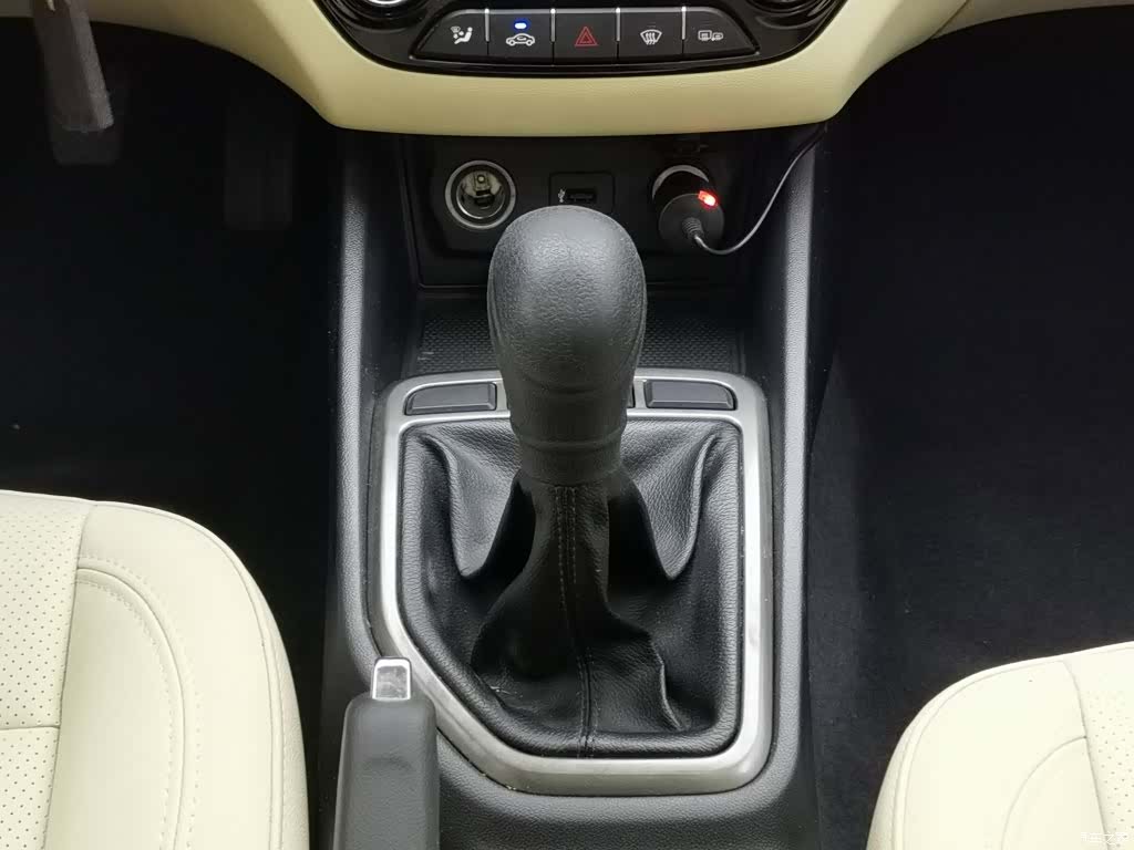 Changan Eado, 2017 13
