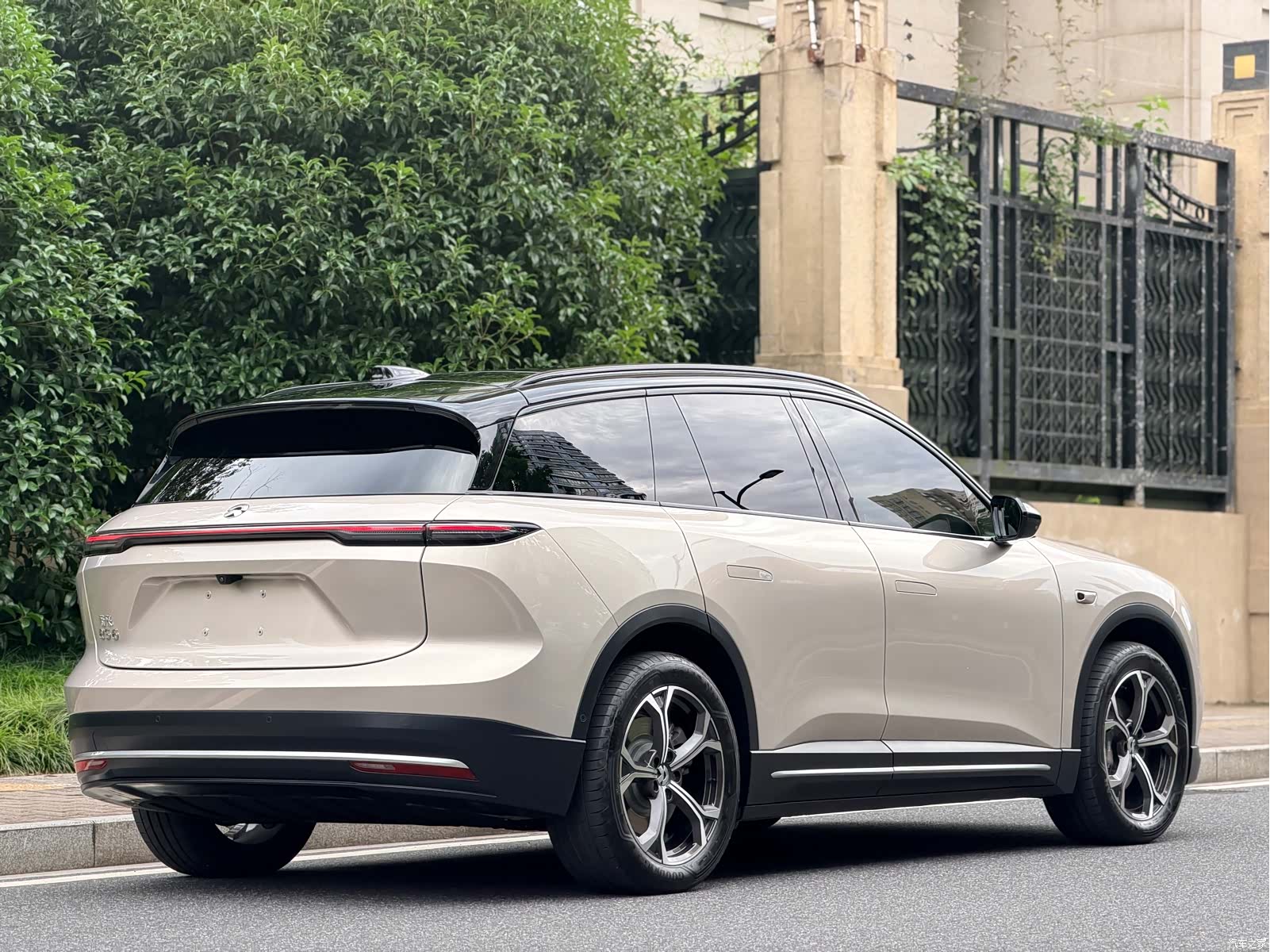 NIO ES6, 2024 6