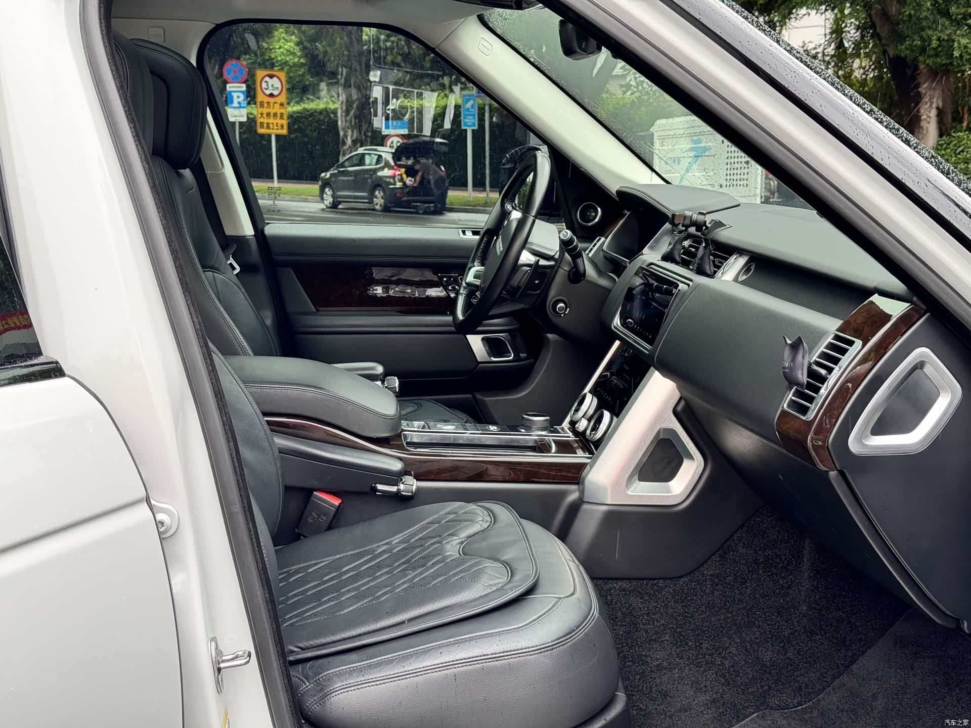 Land Rover Range Rover, 2021 14