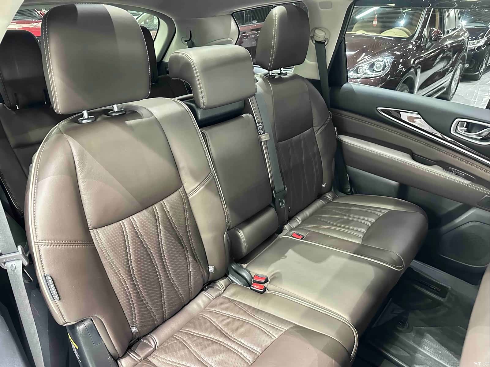 Infiniti QX60, 2020 16