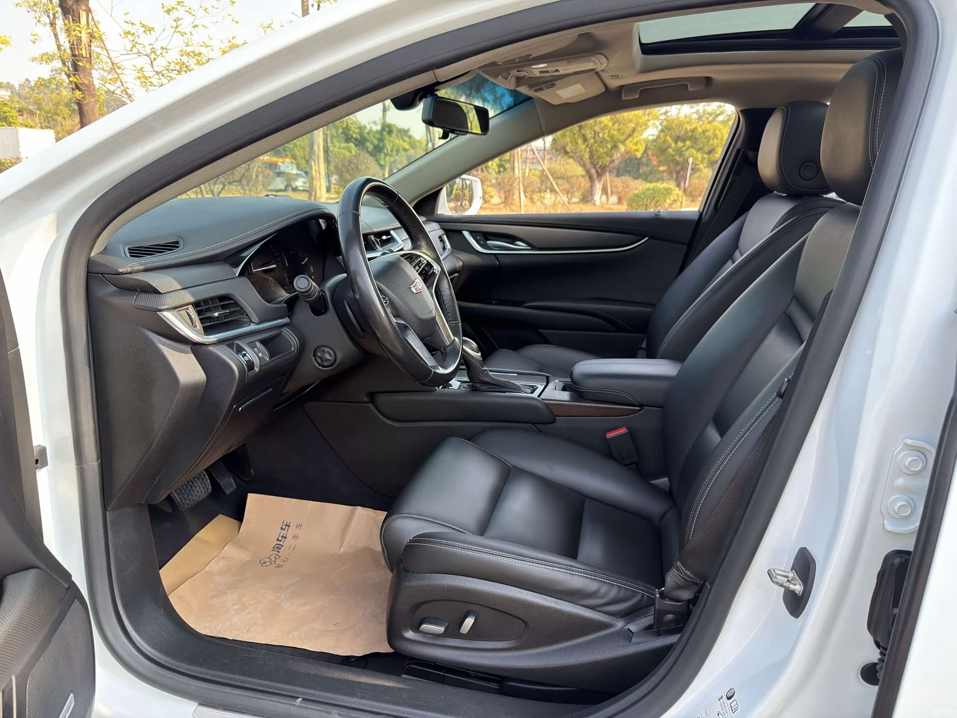 Cadillac XTS, 2019 7