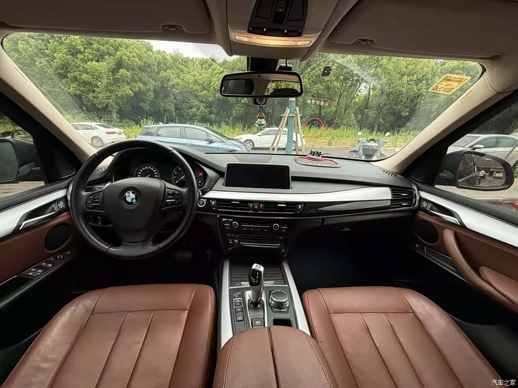 BMW X5, 2018 11
