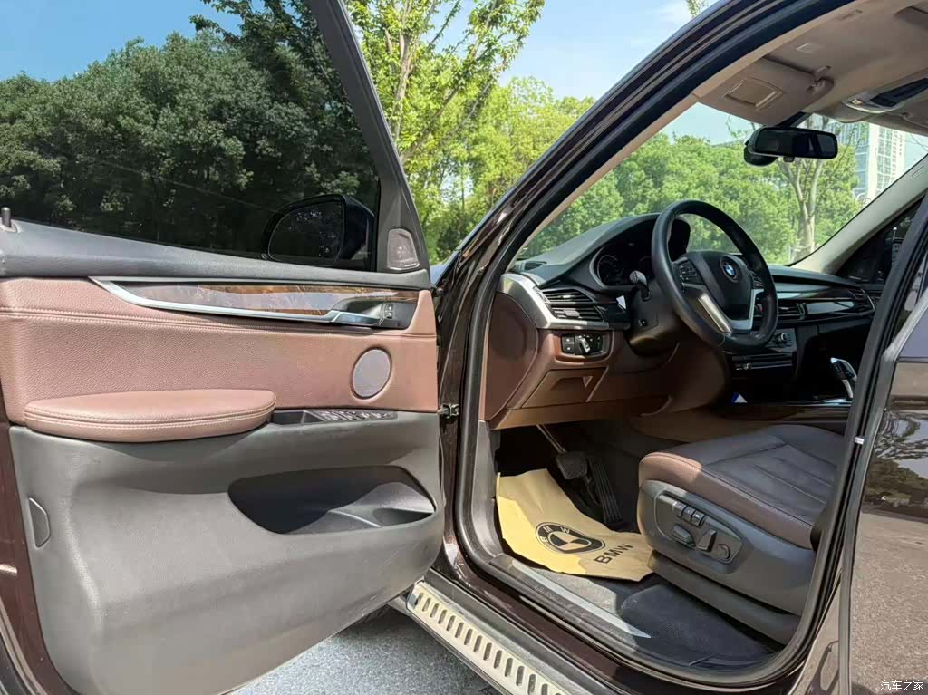BMW X5, 2019 9