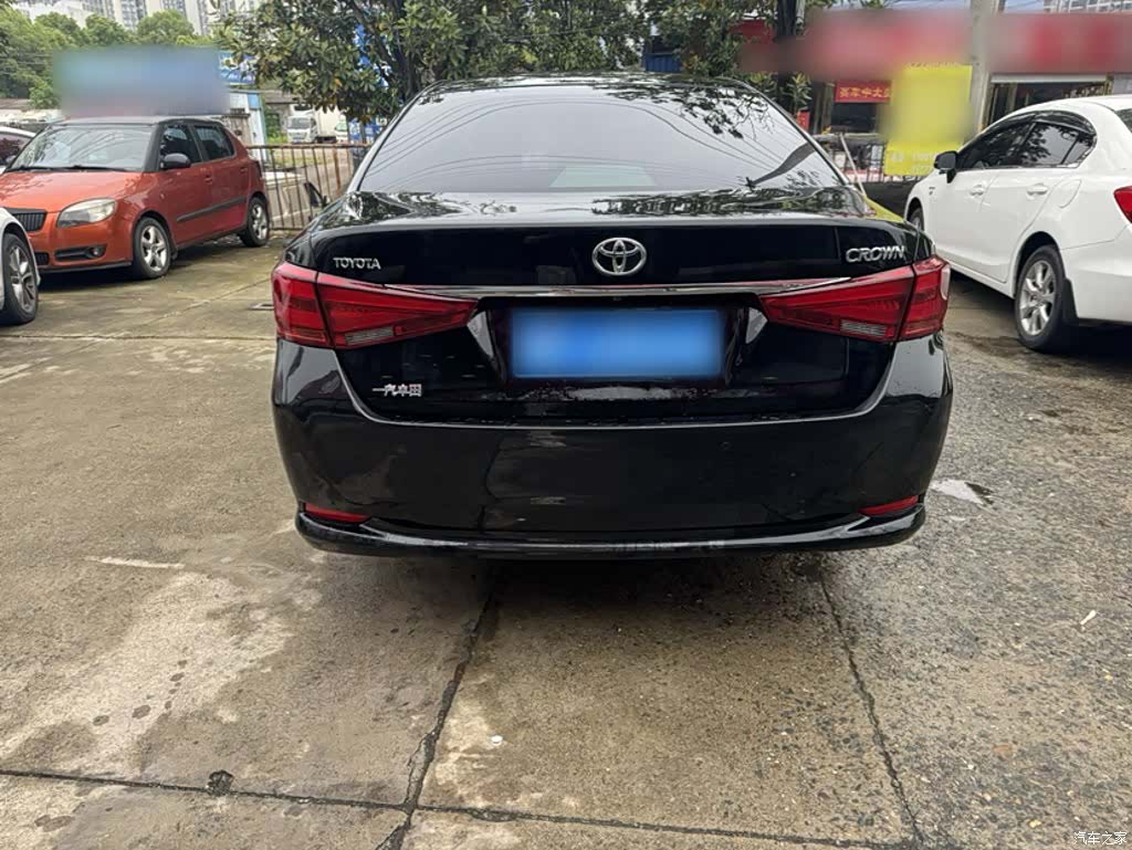 Toyota Crown, 2017 7