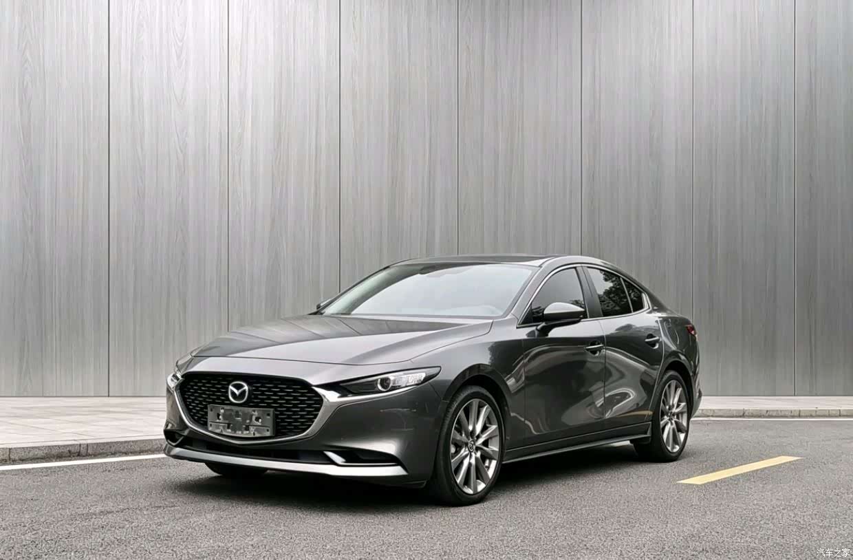 Mazda Mazda3, 2022 1