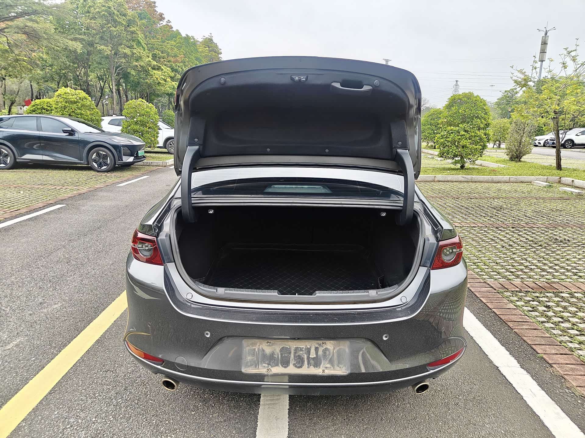 Mazda Mazda3, 2022 8