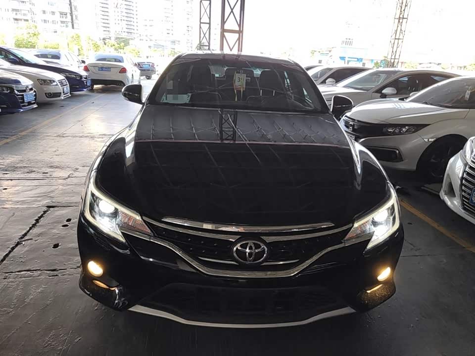 Toyota Reiz Toyota Reiz