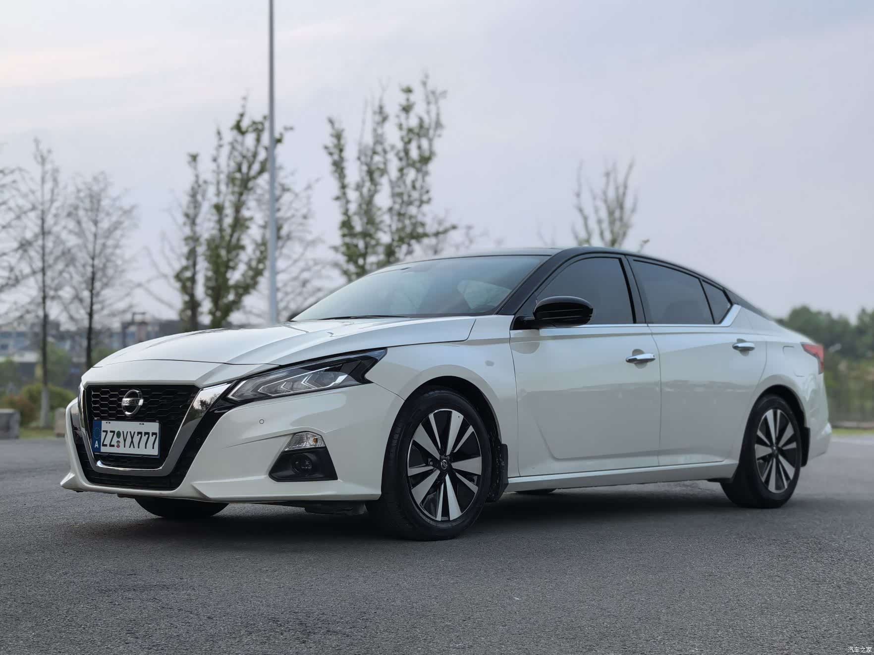 Nissan Teana
