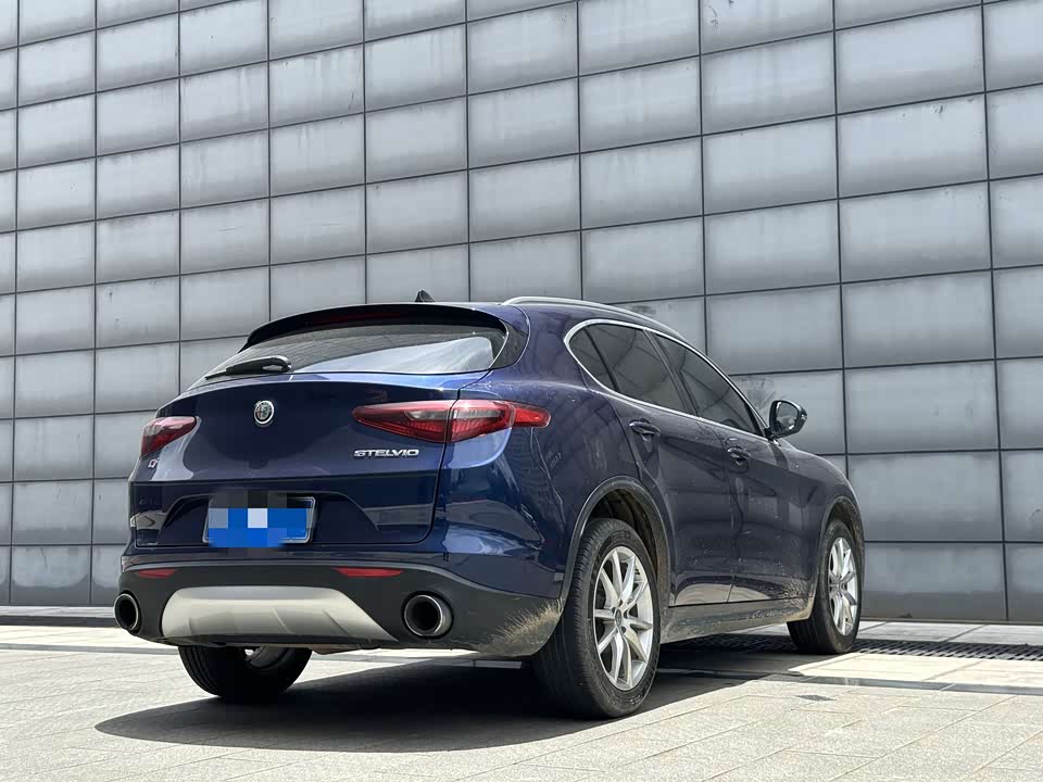 Alfa Romeo Stelvio