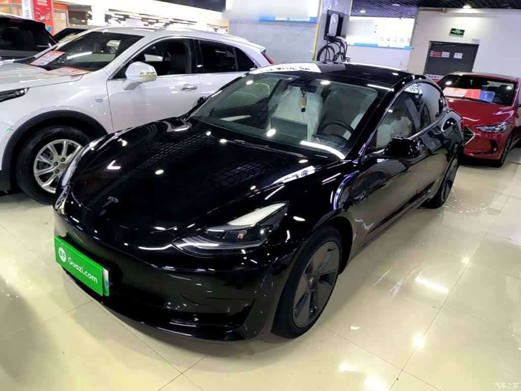 Tesla Model 3, 2023 2