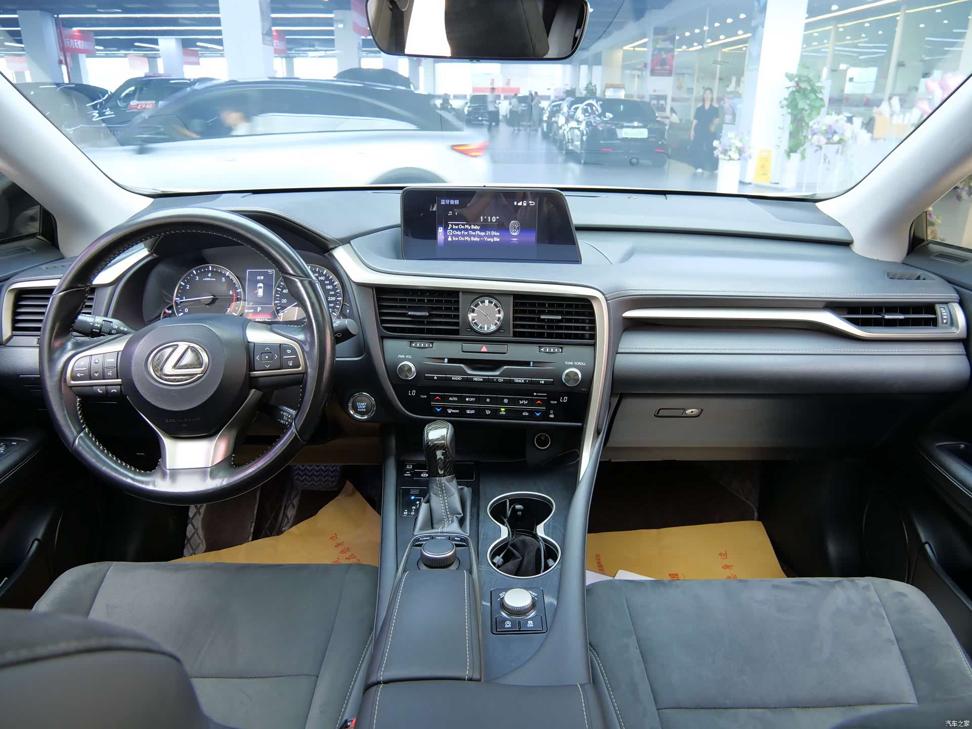 Lexus RX, 2017 8