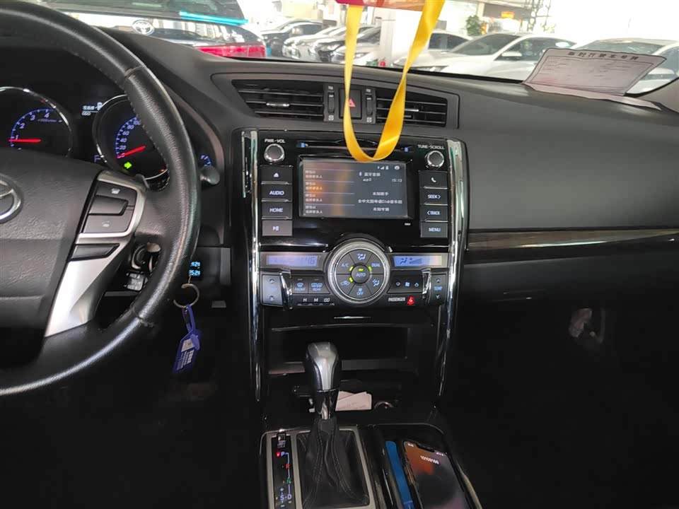 Toyota Reiz Toyota Reiz