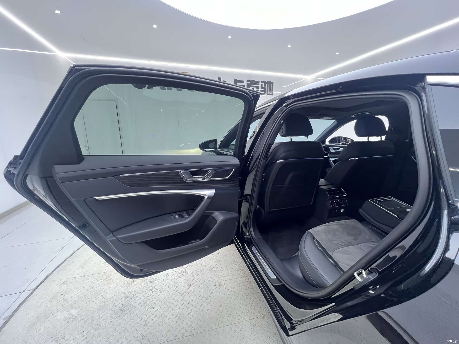 Audi A6L, 2024 18
