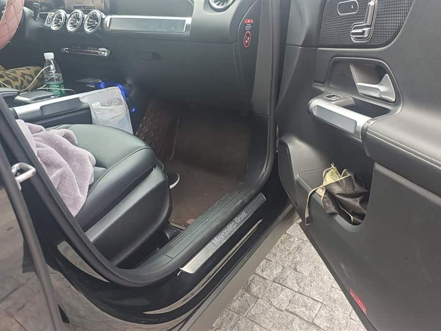 Mercedes-Benz GLB Mercedes-Benz GLB