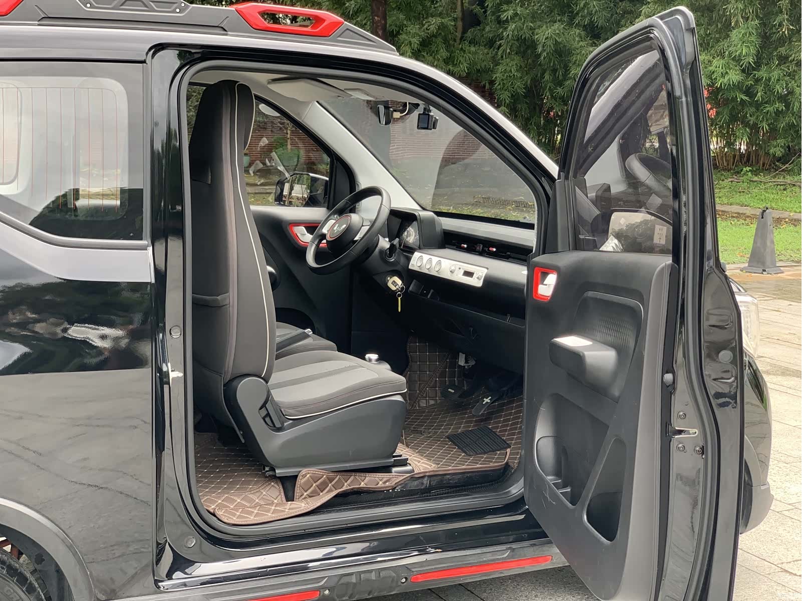 Wuling MINIEV, 2022 16