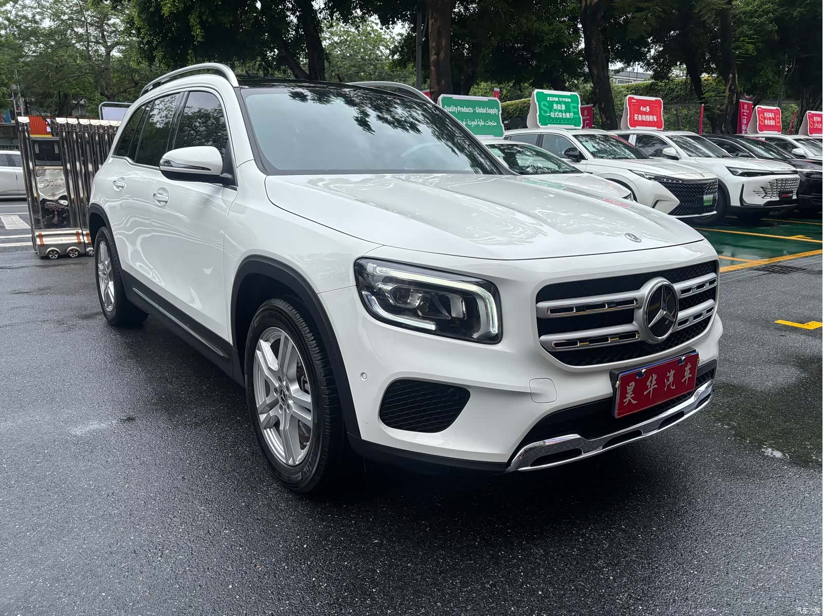 Mercedes-Benz GLB, 2022 3