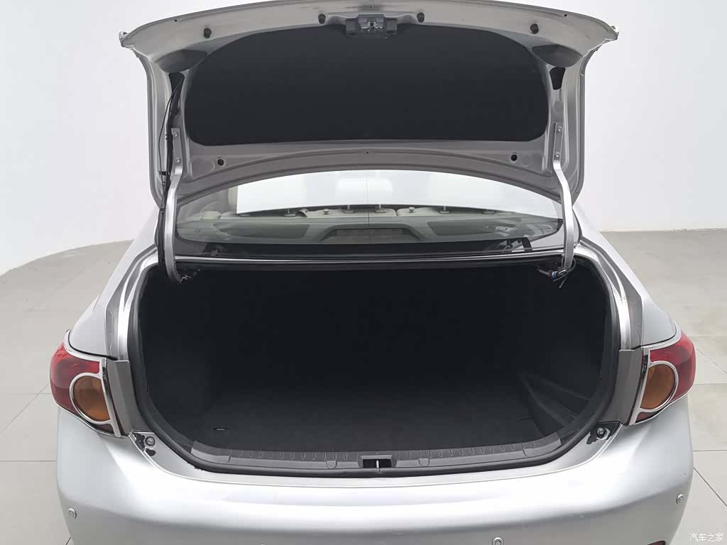 Toyota Corolla, 2010 16