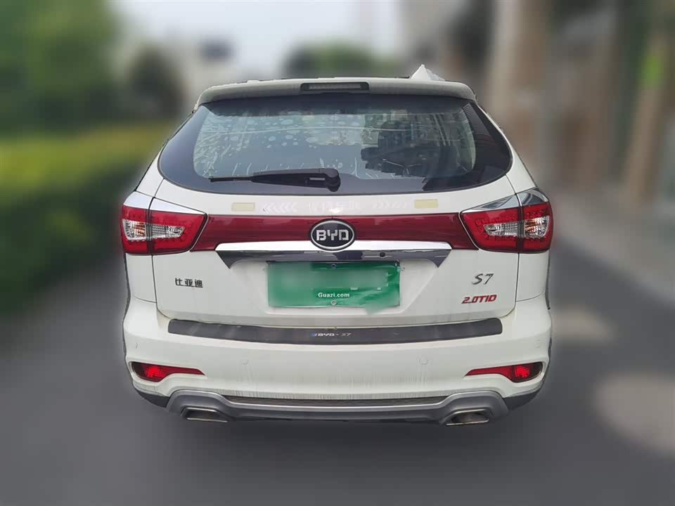 BYD S7