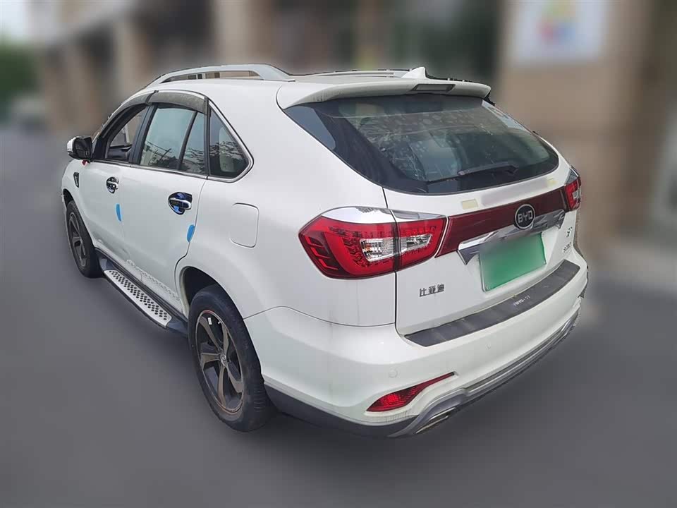 BYD S7